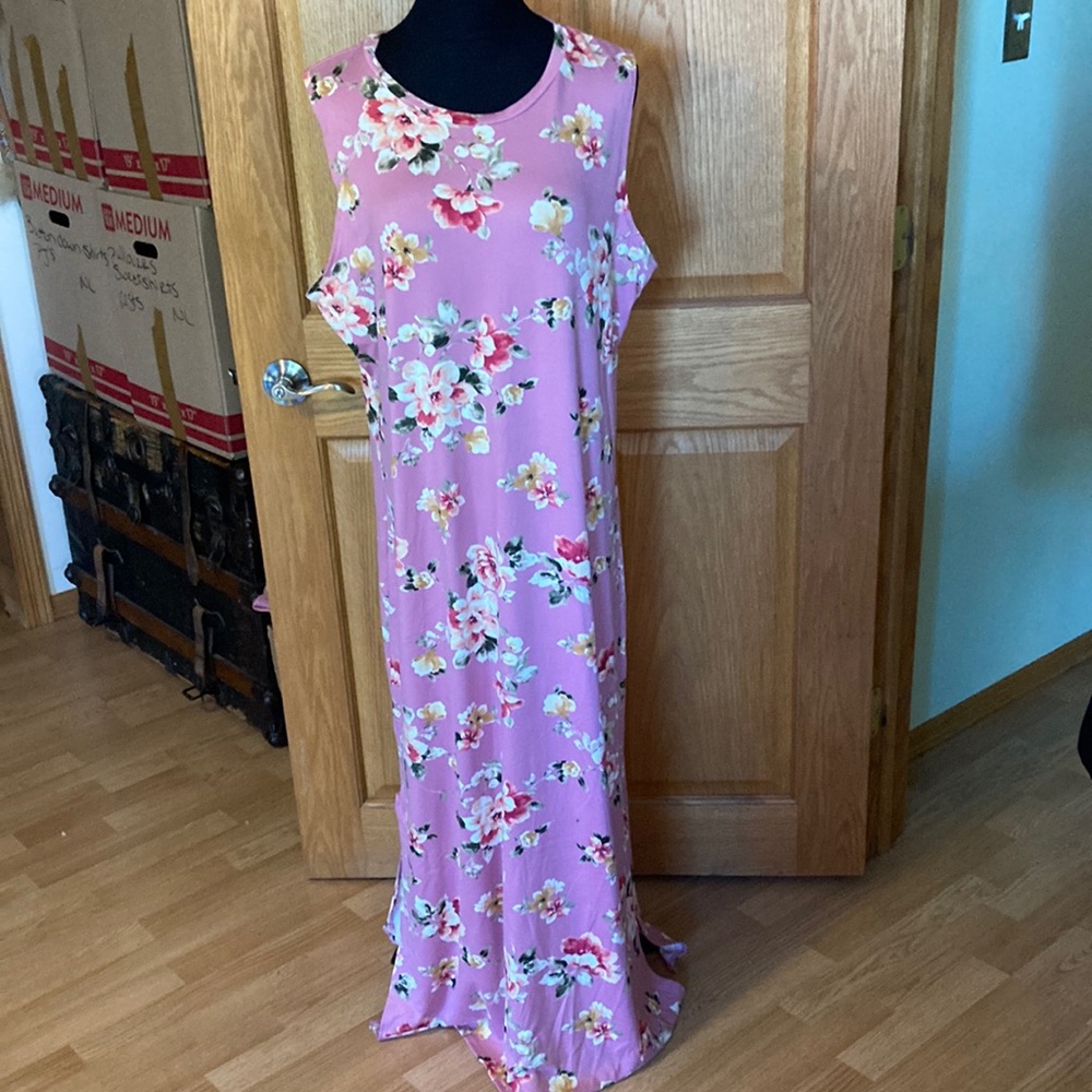 Acting pro soft floral cotton dress